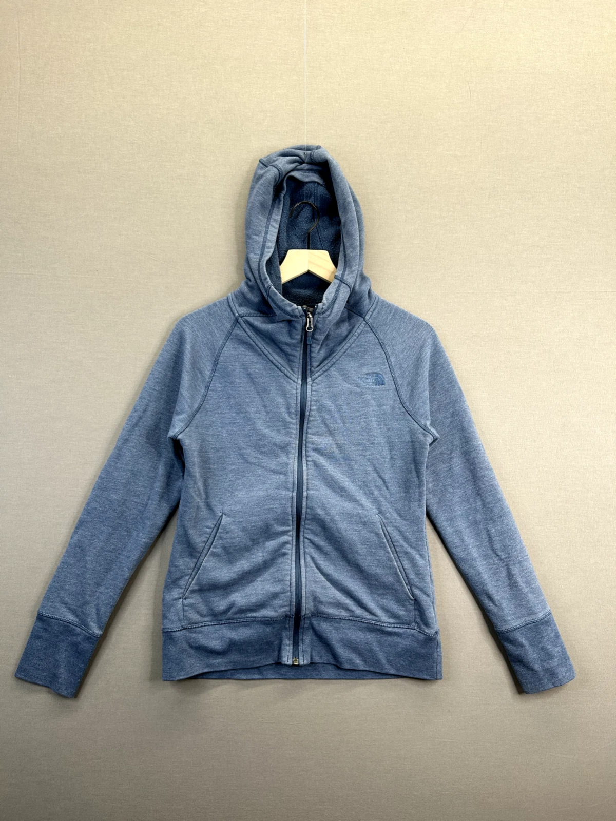 north-face hooded zipped long sleeve jacket