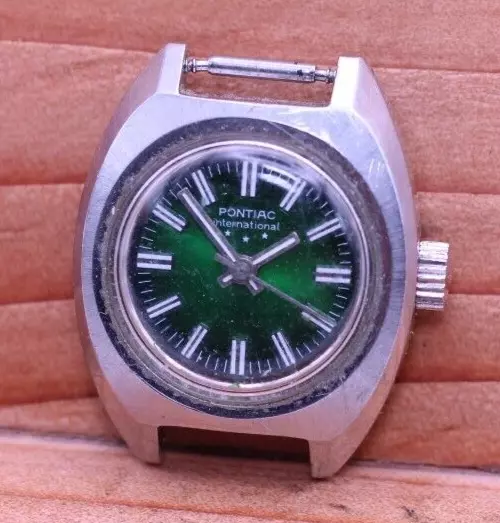PONTIAC INTERNATIONAL LADIES WRIST WATCH GREEN DIAL CAL. INT. FF