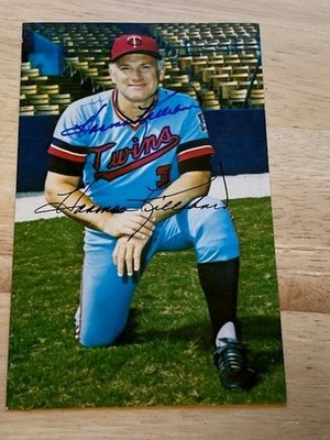 Harmon Killebrew Autographed Lot
