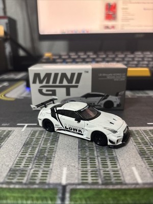 Mini GT LB-Silhouette Works GT Nissan 35GT-RR White #209 | eBay