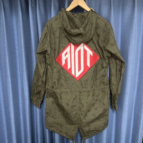 Manteau mod parka Supreme Riot Fishtail 14Ss