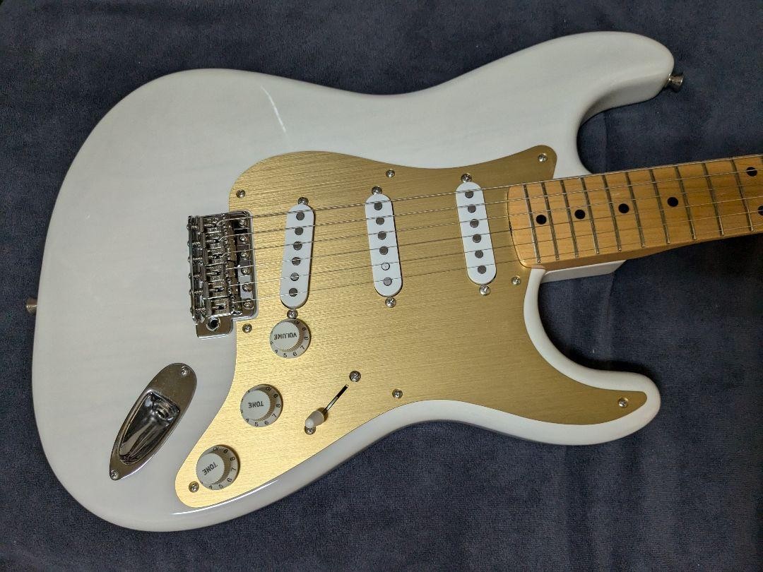 ギター Fender MIJ Heritage 50s Stratocaster Fender Japan pays homage to vintage guitar DNA with the new