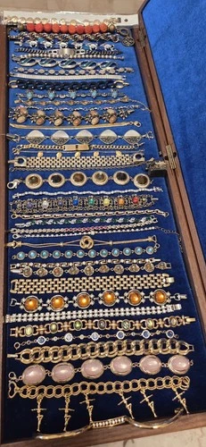 Vintage Mod Bracelet Lot Of 40. Dainty.tennis.14 Signed Monet Goldette Avon....