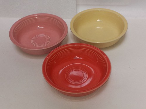 Vtg FiestaWare orig. coffee cup & saucer sets (2) green and blue + 3 bowls EUC! - Picture 3 of 12