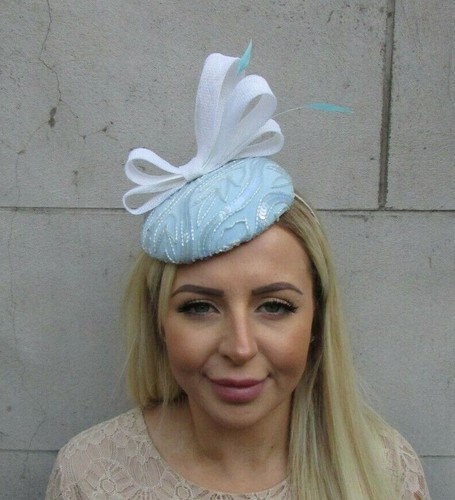 White \u0026 Aqua Blue Light Turquoise Pale 