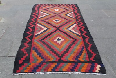 Vintage traditioneller handgefertigter orientalischer Kelim Wolle rot grün 330 x 124 cm