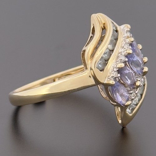 9ct Yellow Gold Tanzanite Diamond & Topaz Cluster Ring Size N Hallmarked - Picture 2 of 10