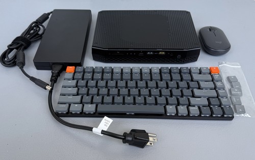 Intel NUC 11 NUC11PHKi7C Intel i7 / RTX 2060 / 1TB SSD / 64GB RAM Keychron K3 - Picture 3 of 11