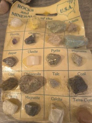 Vintage 1991 Gems of USA Mineral Specimen Collection Card Squire Boone Village