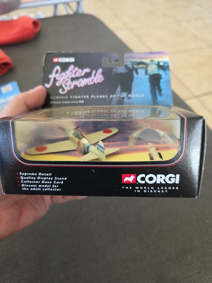 CORGI FIGHTER SCRAMBLE CS90018 MITSUBISHI ZERO PEARL HARBOUR - MODEL PLANE - Image 3 of 4