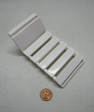 New Playskool Dollhouse White Lounge Chair for Pool Hot Tub Outdoor Furniture