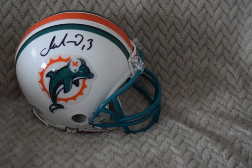 MINI CASCO FIRMADO BOB GRIESE, DAN MARINO MIAMI DELFINES CON CERTIFICADO DE AUTENTICIDAD - Imagen 3 de 6