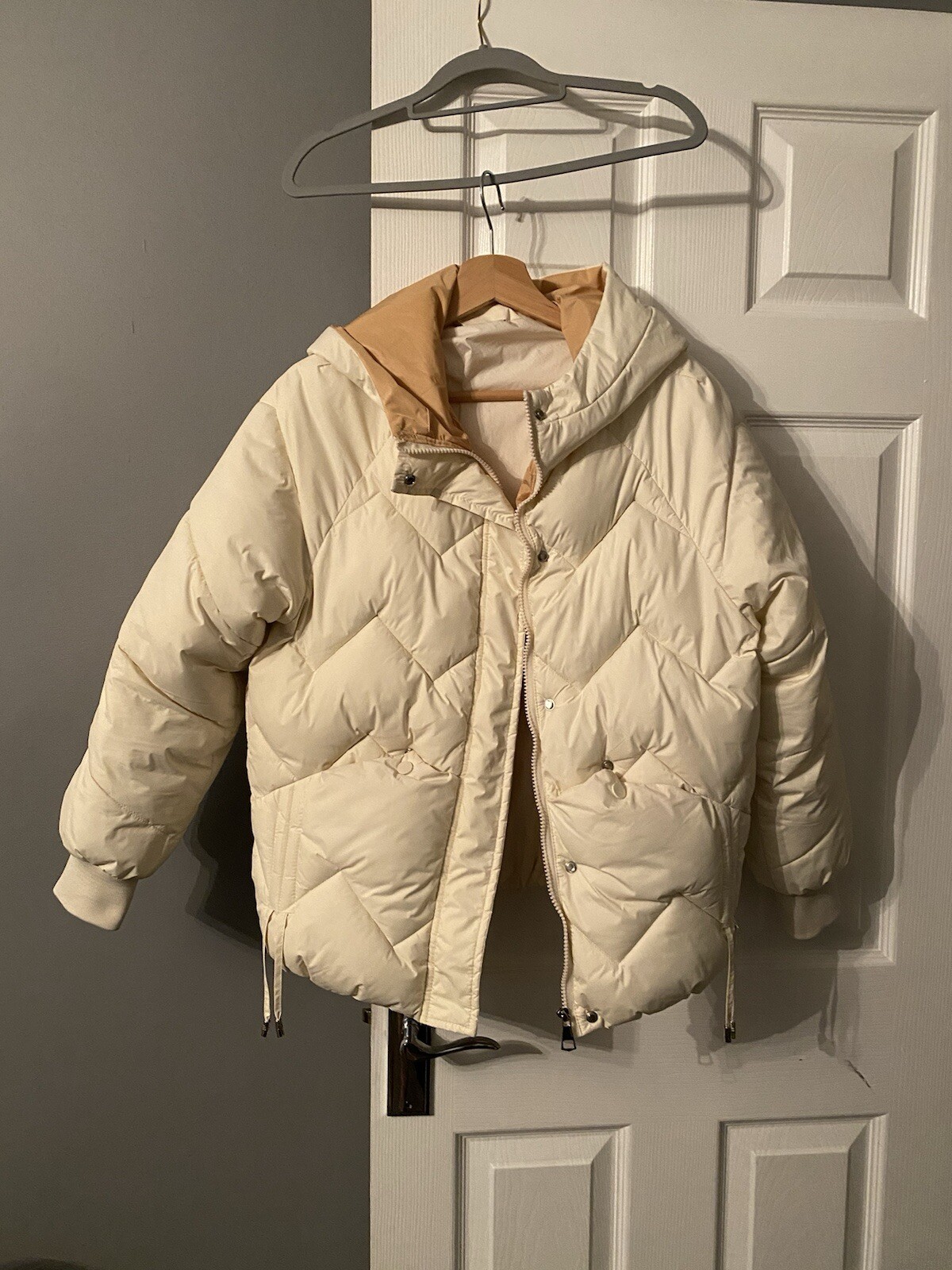 Puffer Jacket Size Xl-image