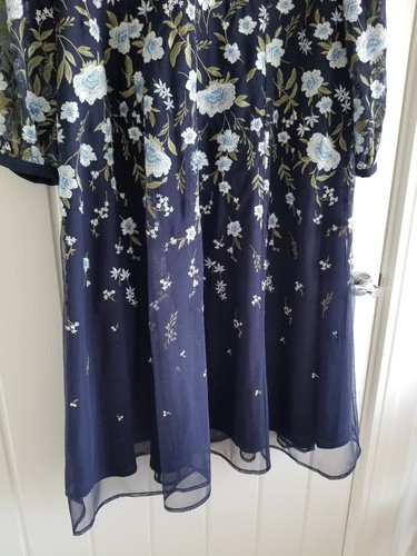 Hobbs Lois Embroidered Long Sleeve Dress Midi Length Navy Blue Floral Size UK 18 - Picture 9 of 23