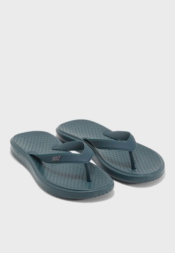 NEW - Mens Nike Solay Thong Size 7 Men 