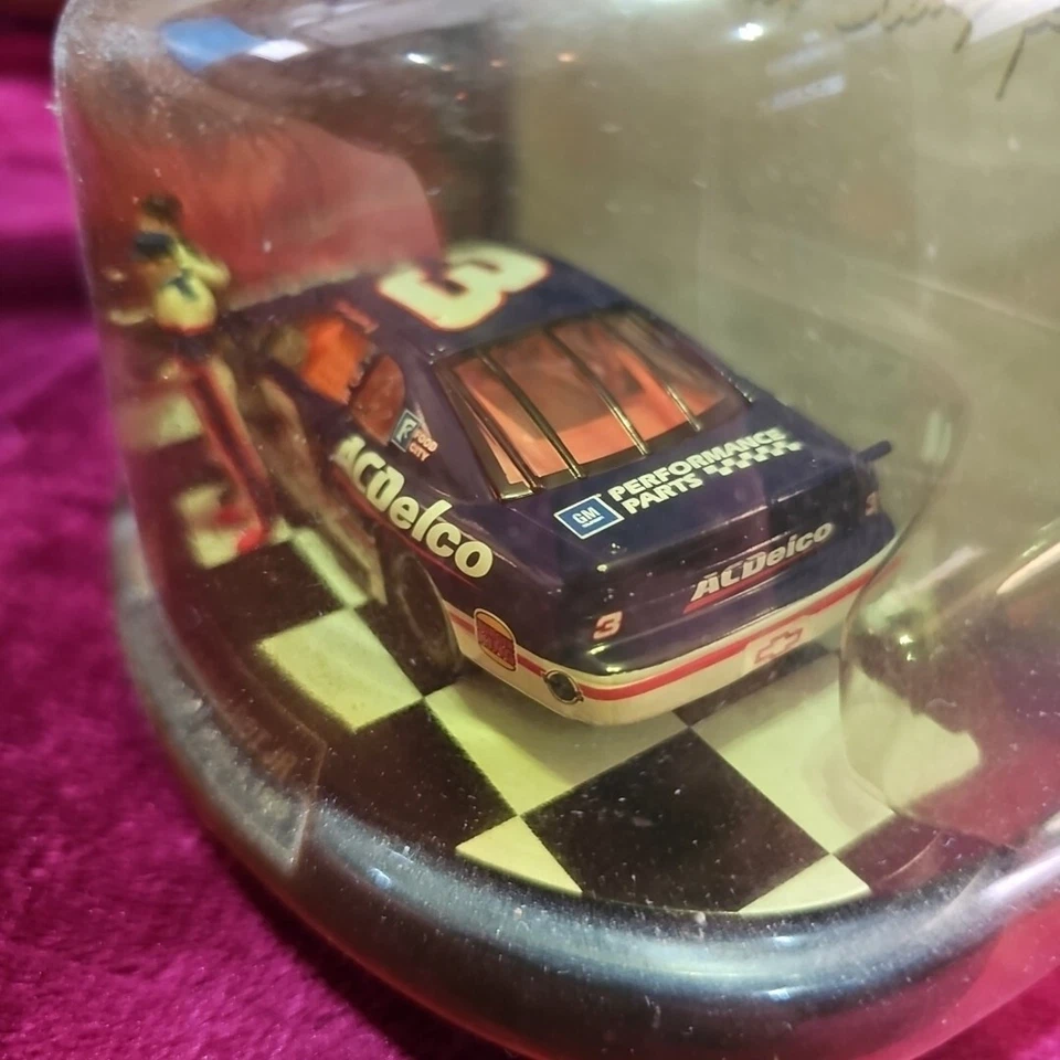 Dale Earnhardt Jr #3 Winners Circle 1:43 AC DELCO Victory Celebration - Sealed - Image 4 of 4