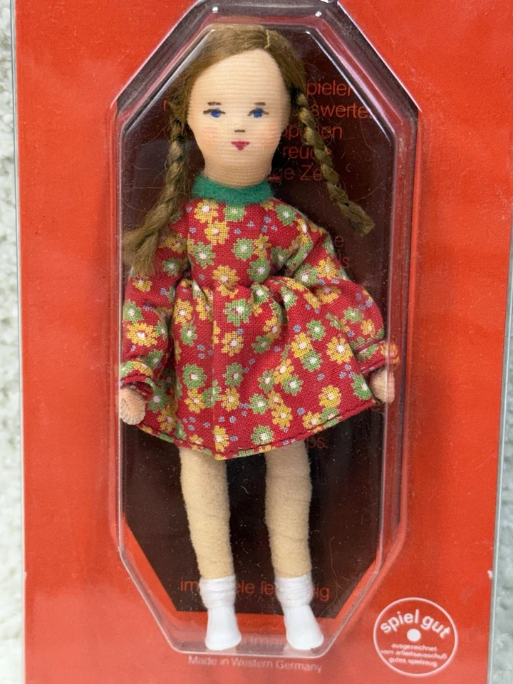 Muñeca Niña Trenzas Marrón Flexible Hecha a Mano Erna Meyer De Colección Rara - Nueva en Paquete Foto 2 de 4