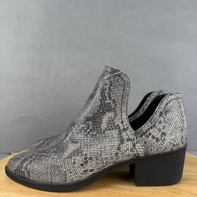 Volatile Gray Faux Snakeskin Pull-On Block Heel Western Ankle Boots Women s 9 US
