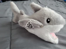 Build A Bear Shark Plush Seaworld Exclusive Smallfry Buddies Great White Baby 9”