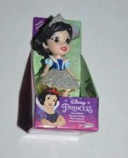 2023 DISNEY MINI PRINCESS - SNOW WHITE SILVER GLITTER DISNEY 100 YEARS SERIES