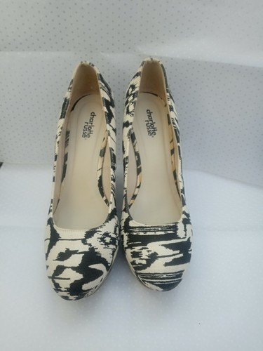 Charlotte Russe Cream Black Pattern Wedges Size 6 EUR 39 Excellent Condition - Picture 5 of 7