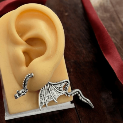 Magical Winged Dragon Punk Silver Gothic Earrings Pierced Ear Jackets Flying