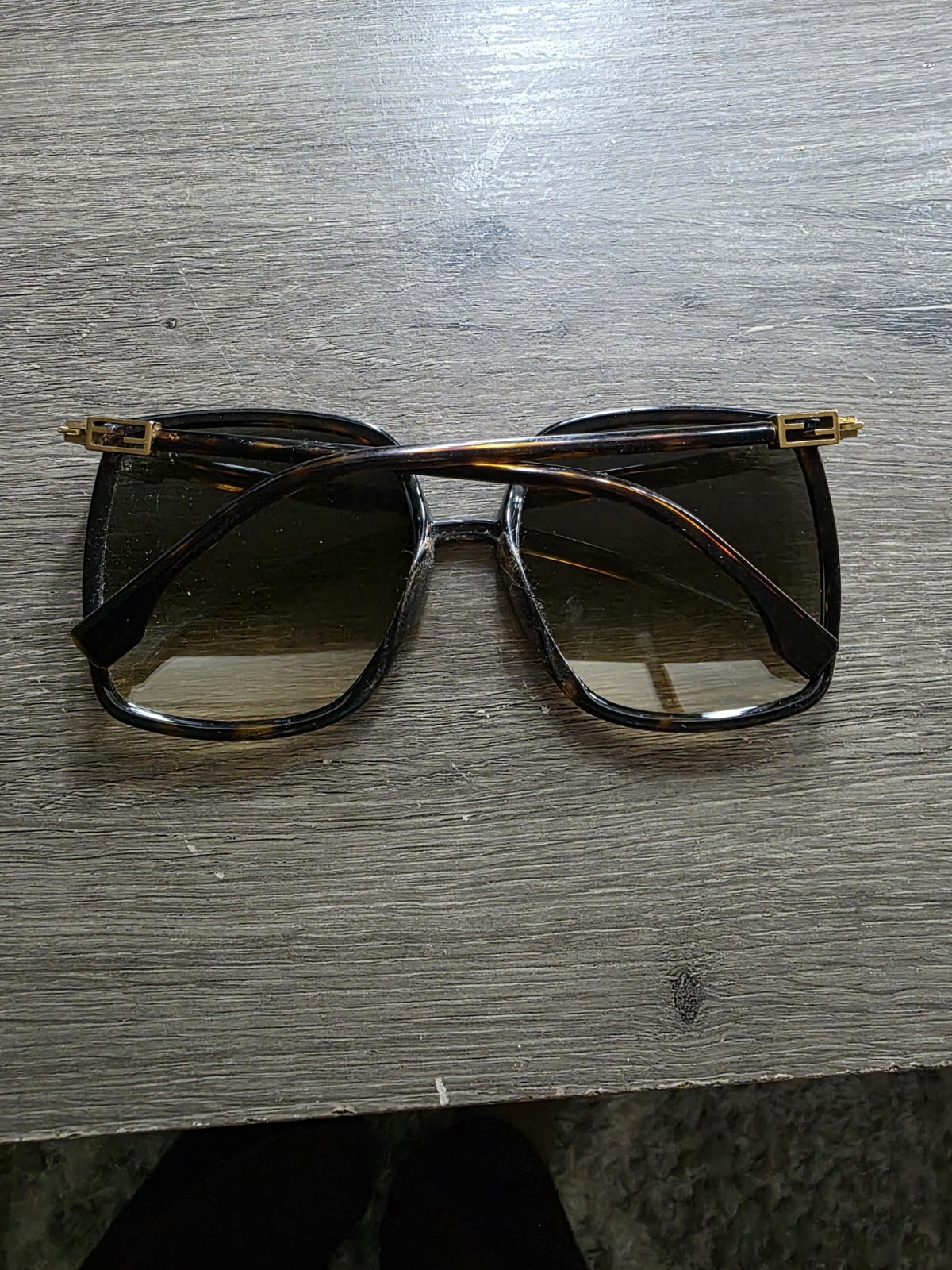 Fendi Square Tortoise Shell Sunglasses Brown Grad… - image 1