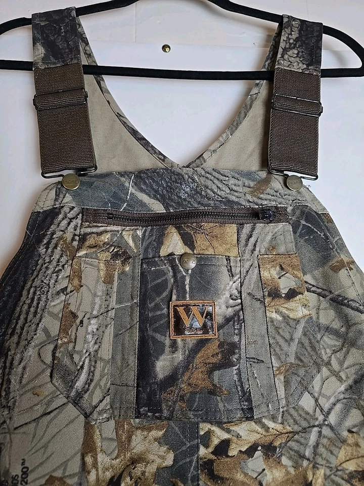 Mono con tirantes de camuflaje de paredes para hombre 42x32 Realtree maderas duras camuflaje caza usado en excelente estado  Foto 3 de 4