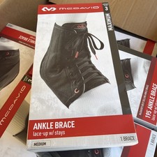 New McDavid ankle brace lace-up W/stays level 3 medium 8.5  9