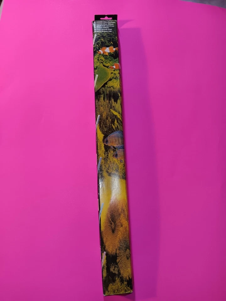 Catalina Compacts CA 55 Watt 22 Inches 50/50 Actinic 10k Acuarium Light  - Image 3 of 4