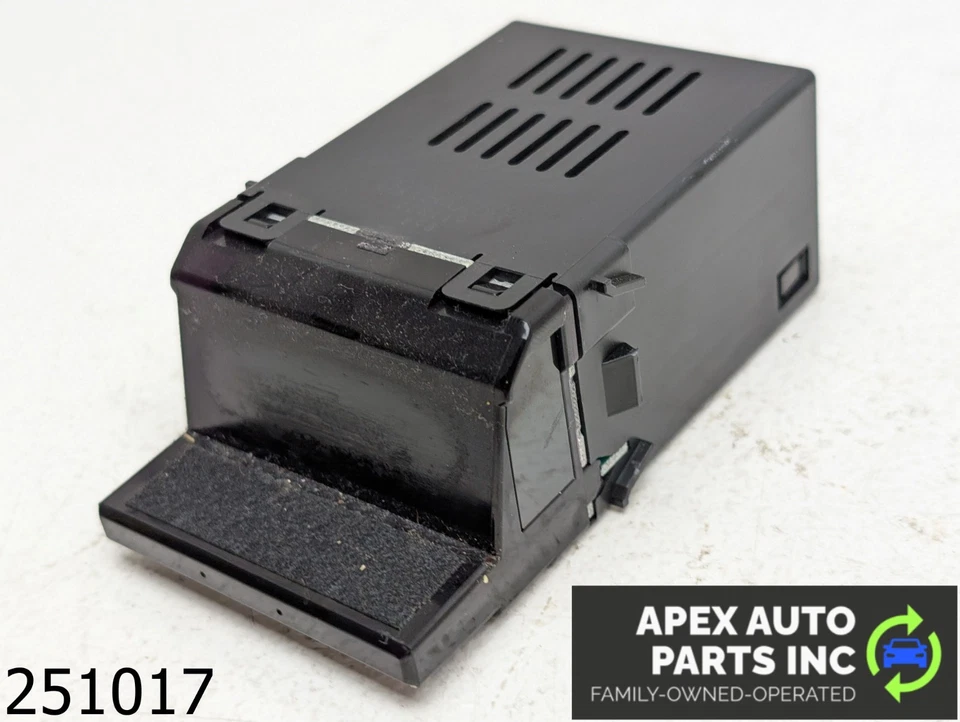 Reloj digital OEM 2007-2009 Lexus LS460 4,6 L Foto 2 de 4