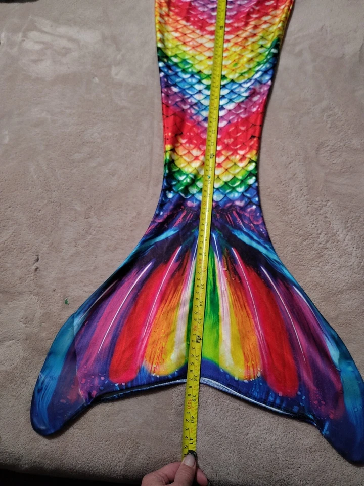 FIN FUN NIÑOS ARCO IRIS 🌈 COLA DE SIRENA CON TRAJE DE BAÑO DE 2 PIEZAS• TALLA MEDIANA  Foto 2 de 4
