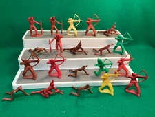 VINTAGE TIM MEE TOYS FRONTIER INDIANS PLASTIC 70MM FIGURES
