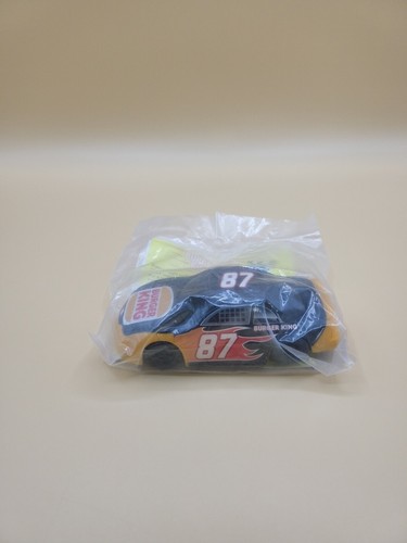 1997 Burger King Kids Club Nascar Racing Burger King Car #87 - Picture 9 of 13