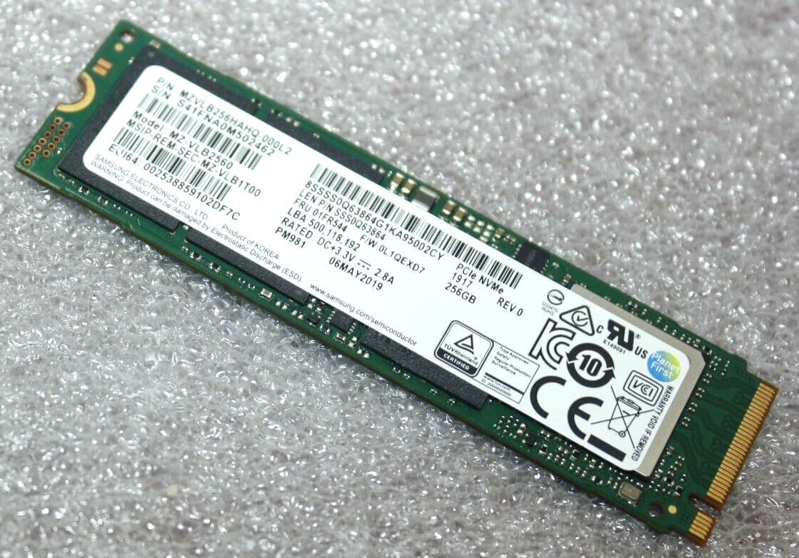 SAMSUNG 256Gb PCIe NVMe M.2 2280 Solid State Drive SAMSUNG 256Gb PCIe NVMe M.2 2280 Solid State Drive