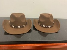Pair of Unisex Felt Wide Brim Western Brown Cowboy Hats Silver Concho Band