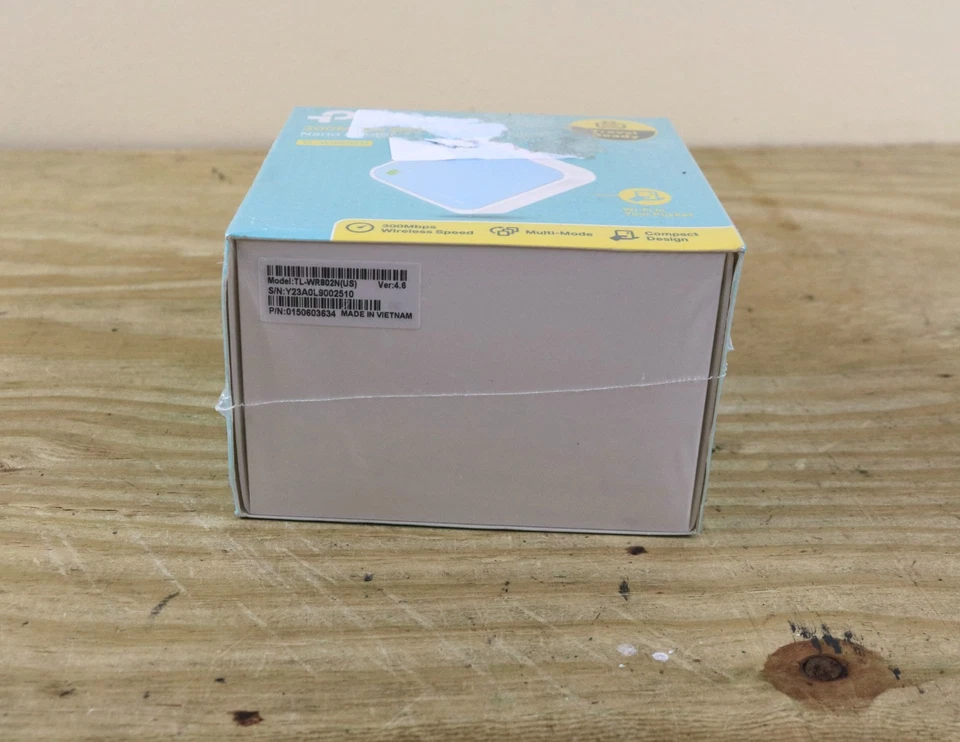 TP-Link N300 Wireless Portable Nano Travel Router TL-WR802N New Sealed - Image 4 of 4