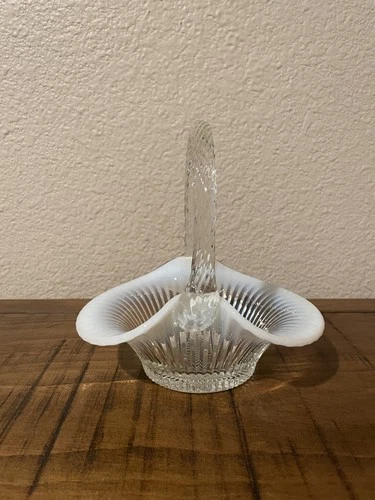 Vintage Fenton French Opalescent Glass Basket *MINT*