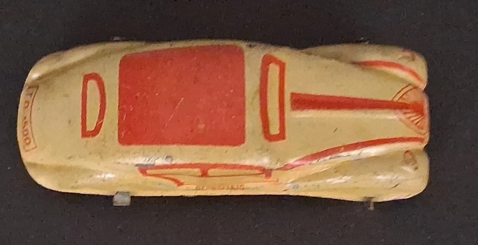 FEDERICO CENTOLA PICCOLA AUTO IN LATTA ANNI 30/40 - BEIGE (TARGA TO) - Immagine 4 di 4