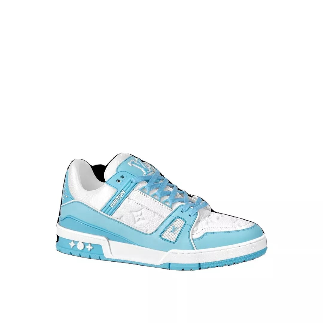 louis vuitton trainer low white sky blue LV/UK size 7 1AA6XC