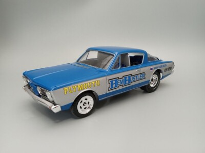 1/25 Scale Model Kit '66 Plymouth Barracuda Funny Car 'Hemi