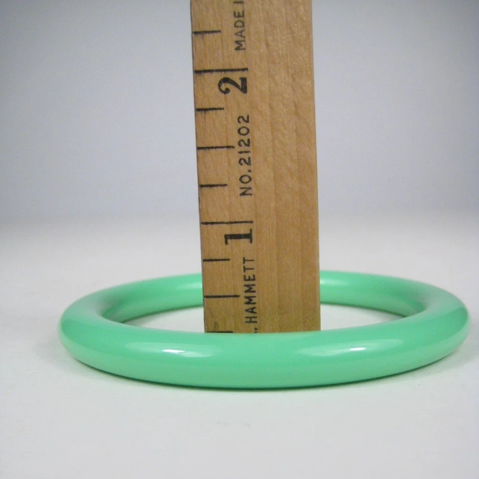 Brazalete Brazalete Verde Lucite Plástico Joyería Declaración Foto 2 de 4