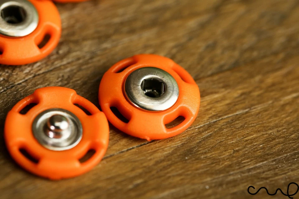 5 Pairs Orange Snap Metal Fastener Popper Press Studs Plastic Sewing Round 18mm - Image 3 of 4