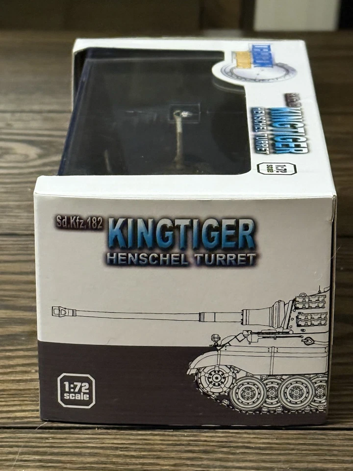 Dragon Armor 1:72 King Tiger Henschel, sHPzAbt. 509, Hungary 1945, No. 60400 - Image 3 of 4