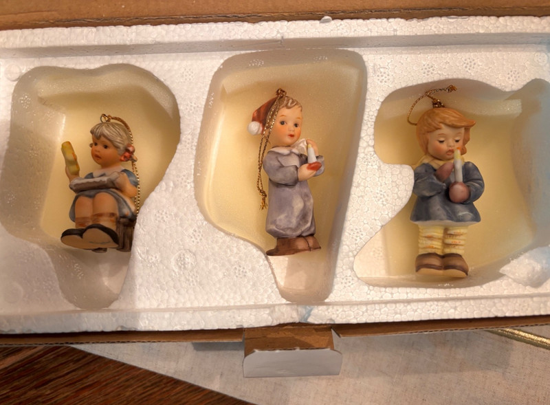Ashton Drake Heirloom Snow Angels Collectible Ornaments set of 3