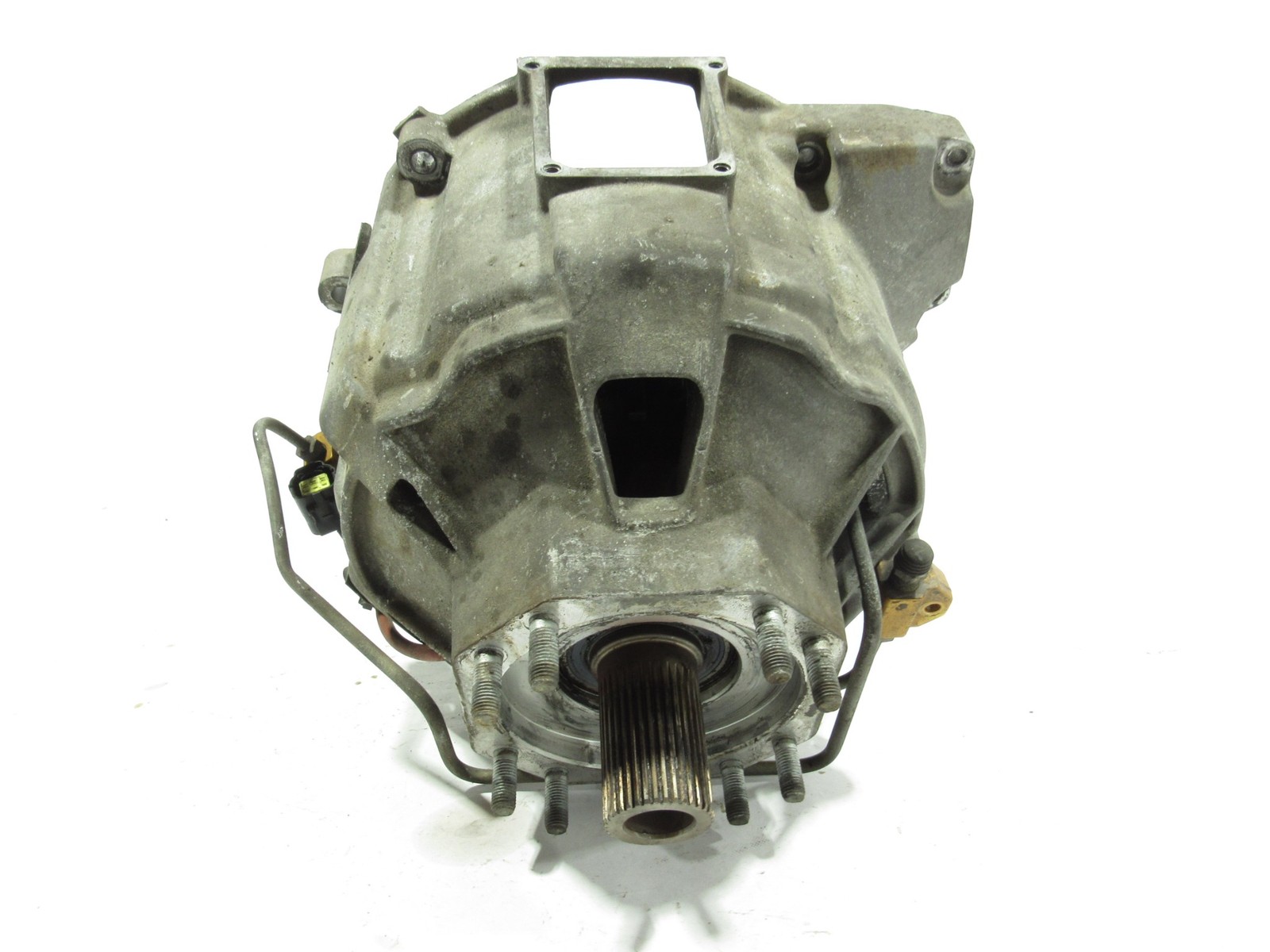 02-06 Maserati Coupe GT 2004 4.2L RWD Transmission Clutch Housing ;