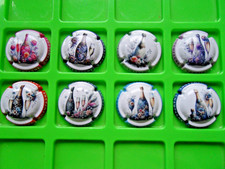 8 capsules de champagne génériques , Bouteilles et flutes, new de Janvier 2026