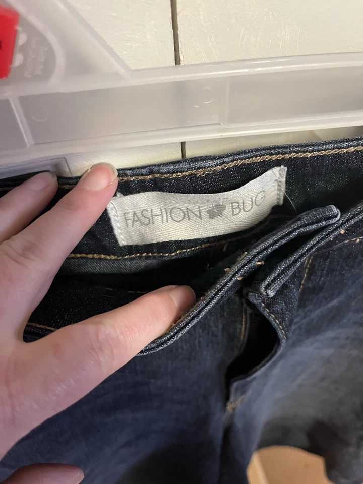 Pantalones Cortos de Jean Moda Bug Talla 26 Estilo 5 Bolsillos Foto 4 de 4