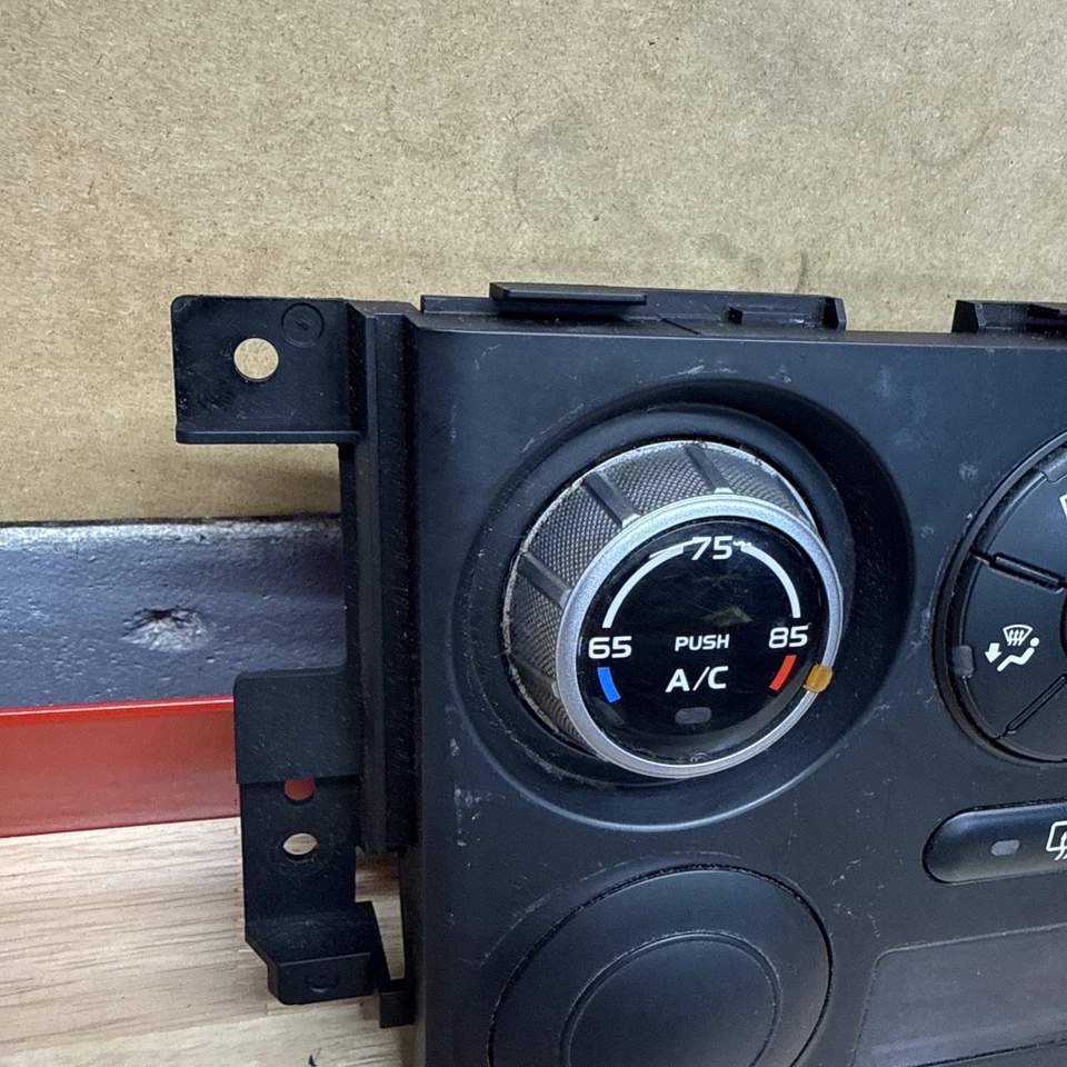 Suzuki Grand Vitara 2006-2008 AC Heater Climate Control Panel 39510-65J23-CAT - Image 2 of 4
