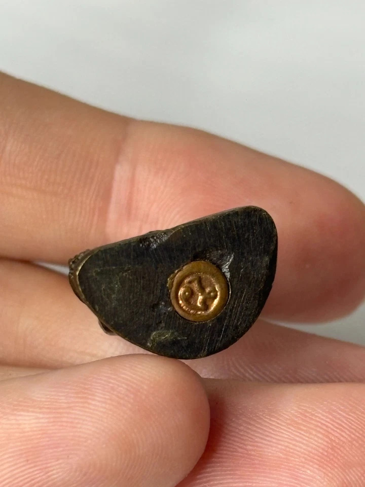 Phra Kring Naga Estatua de Bronce Chatree Talismán Dragón Buda Tailandés Amuleto 1 1/4" Foto 2 de 4